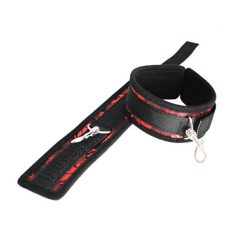 Menottes chevilles Cabaret